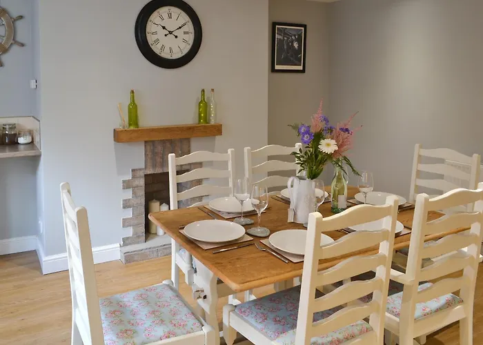 Abbeydale Town House