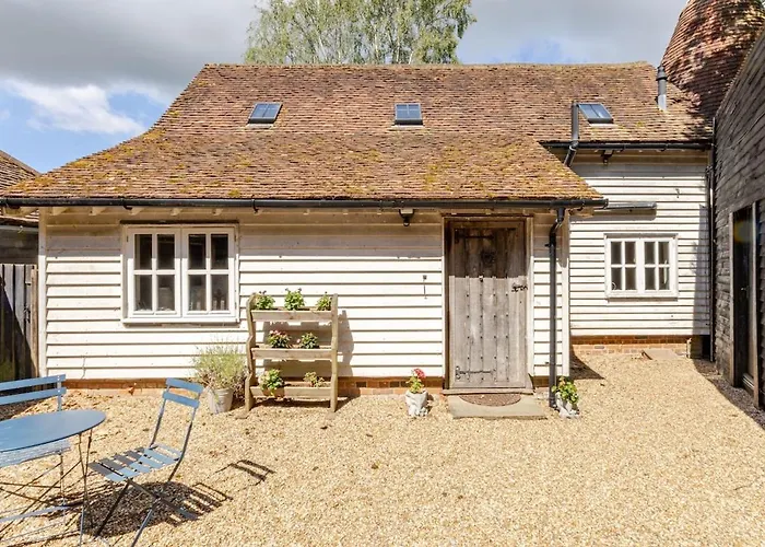 Beautiful 2 Bed Oast - 15 Acre Farm - Tunbridge Wells