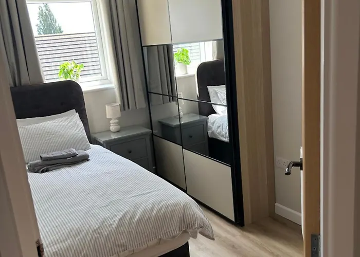 Chapel Court Apartments
