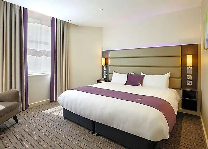 Premier Inn Leeds / Bradford Airport