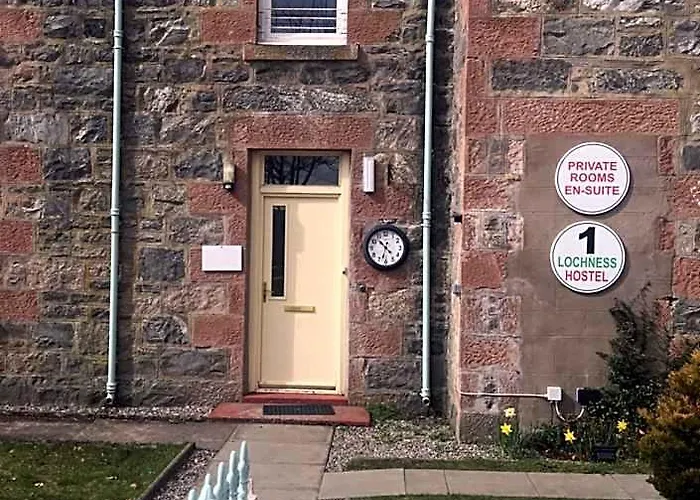 1 Lochness Rooms&