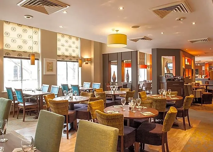 Premier Inn Swansea City Centre