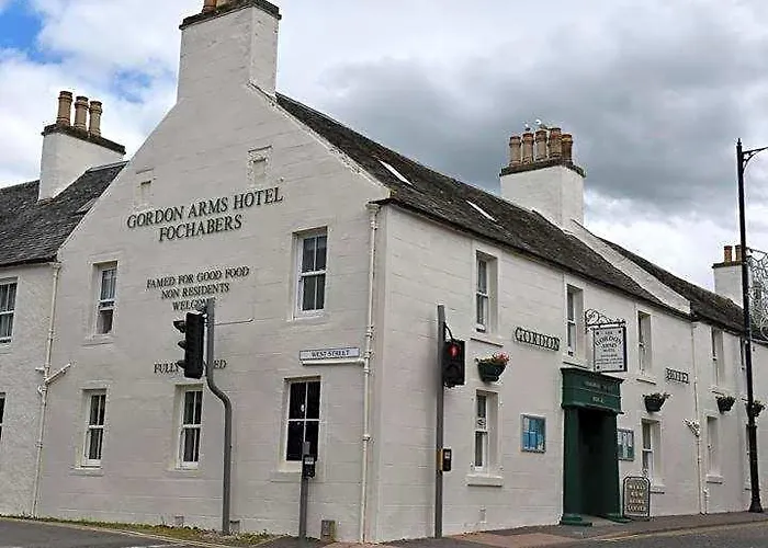 Gordon Arms