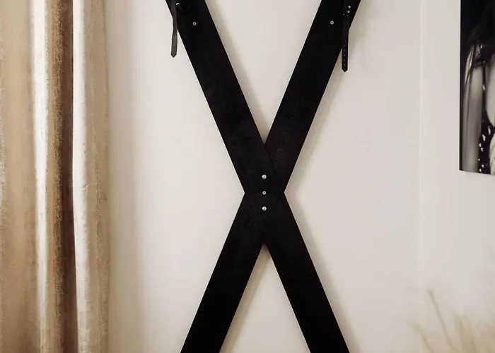 Casa Amor - Kinky Hotel Uk