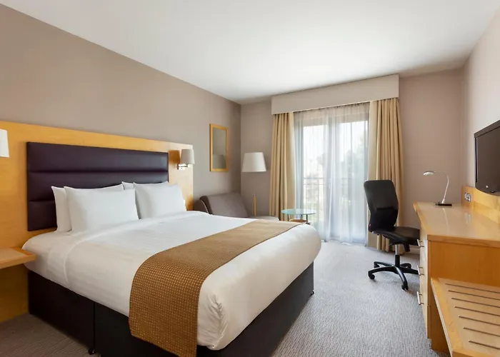 Holiday Inn London Brentford Lock By Ihg
