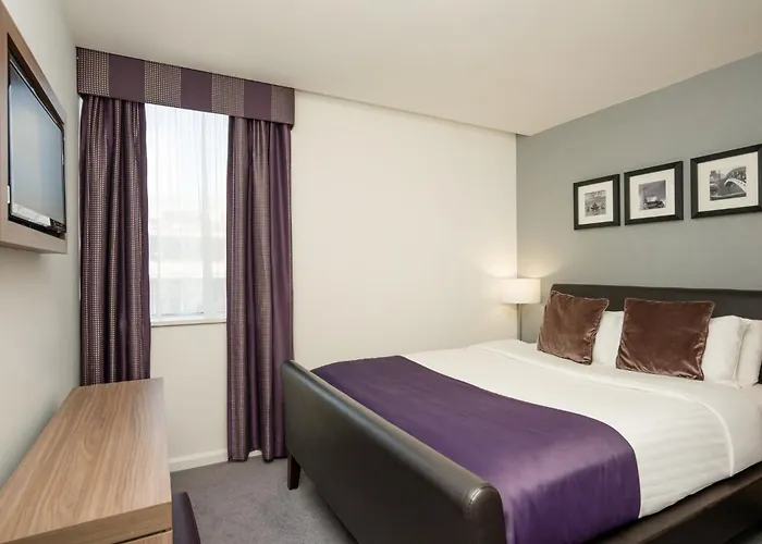 Staybridge Suites By Ihg