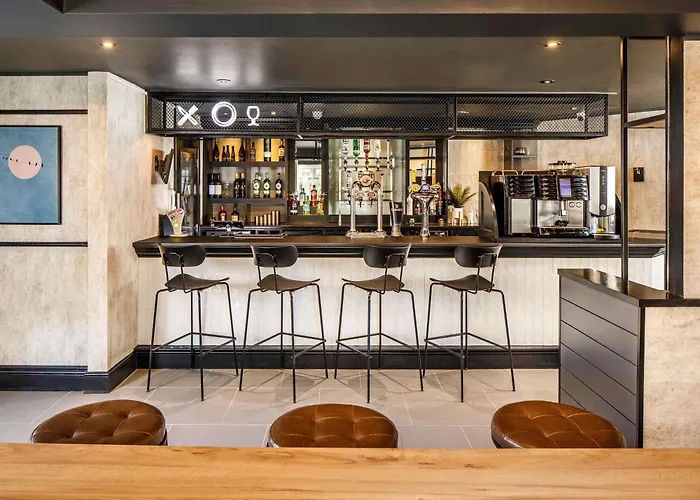 Ibis Wakefield East-Castleford