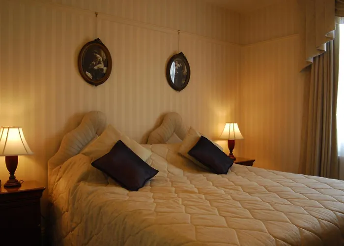 Villa In Robin Hoods Bay