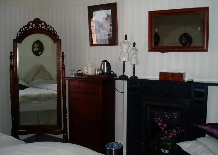 Villa In Robin Hoods Bay
