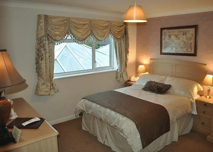 Ardmore House Hotel