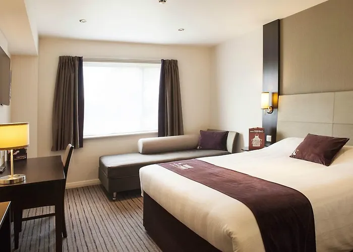 Premier Inn Stirling City Centre