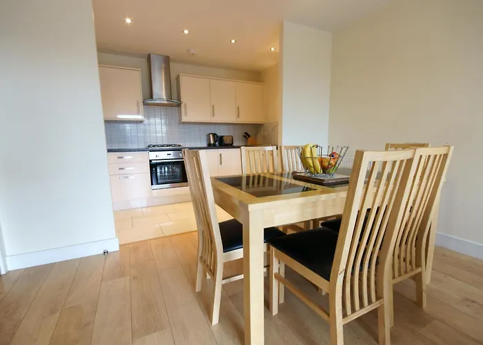 Lodge Drive Serviced Apartments