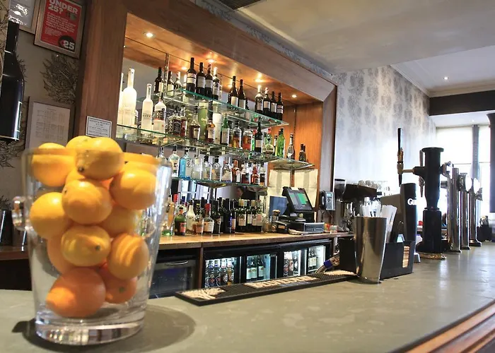 The Queens Hotel