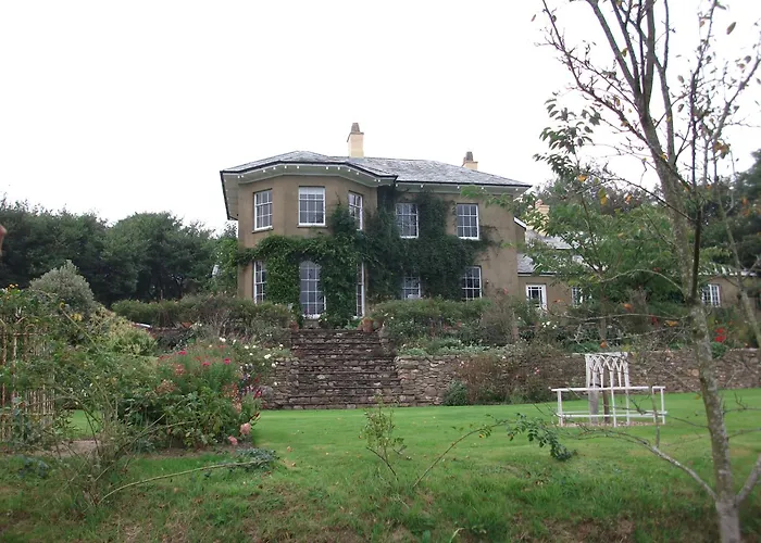 Beachborough Country House