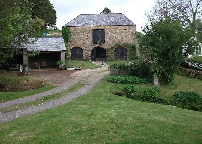 Beachborough Country House