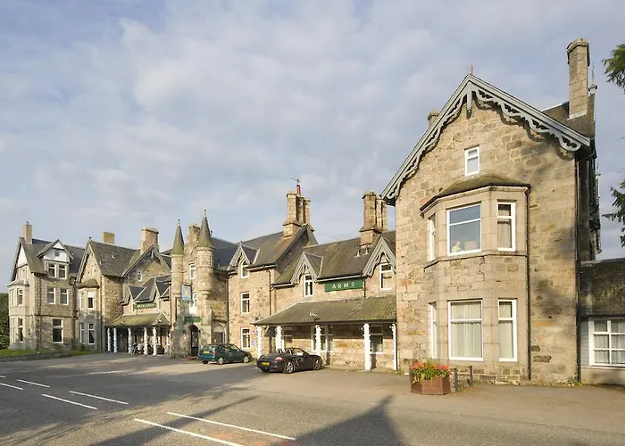 Invercauld Arms