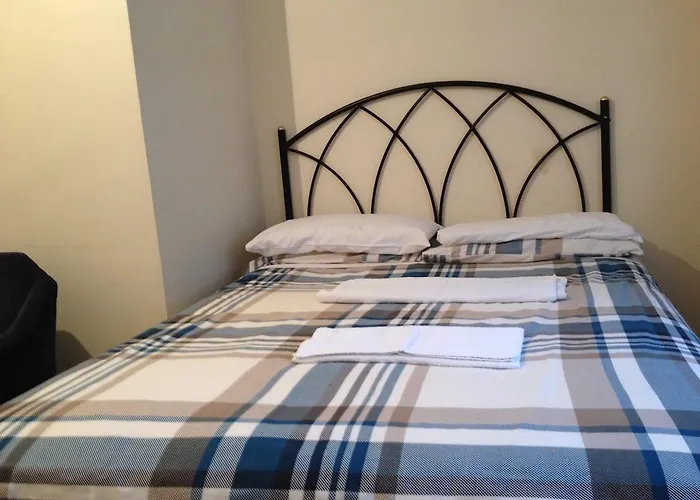 Lenton Lodge Guest House