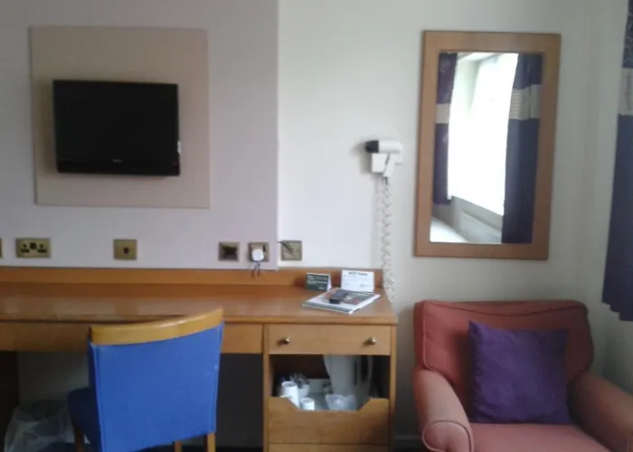 Altrincham Lodge