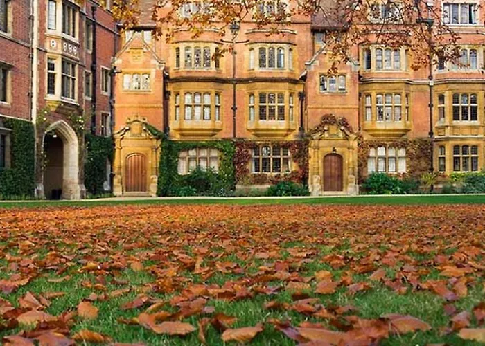 Longreach House