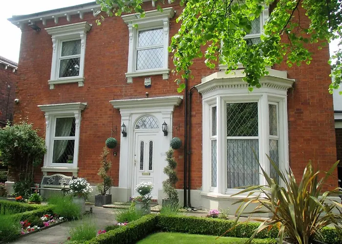Kenwood Guest House