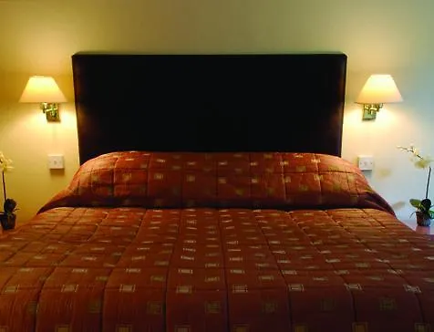 Lyndhurst Park Hotel