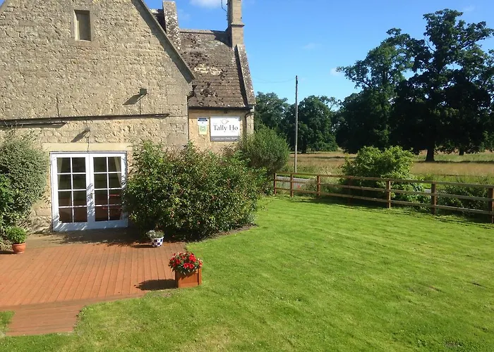 The Tally Ho Inn