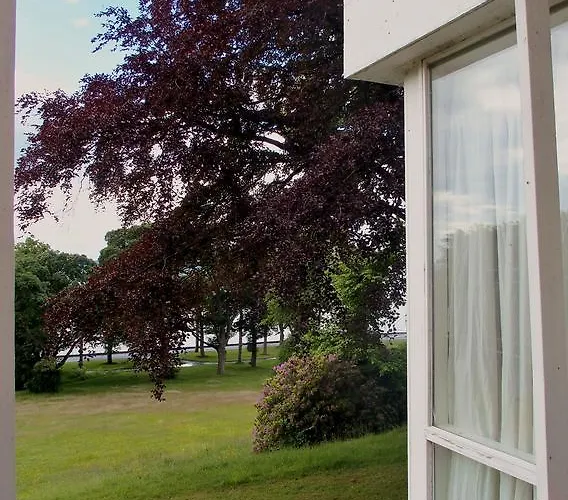 Almond House Lodge Edinburgh, United Kingdom