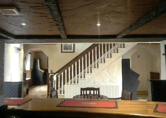 Finn Maccools Public House & Guest Inn