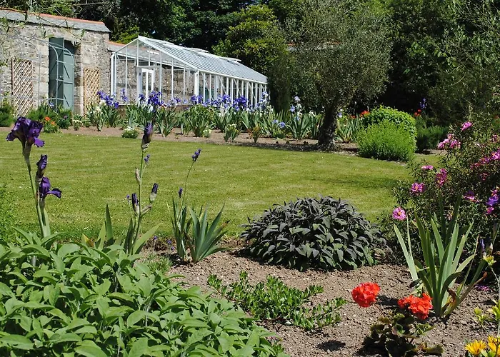 Nansloe Manor