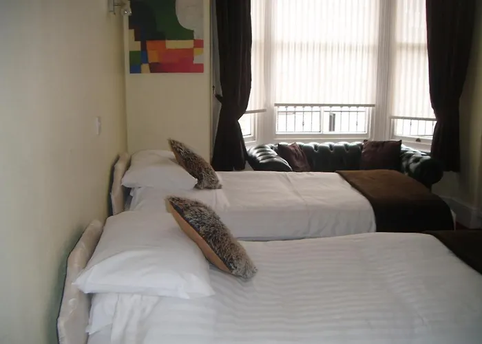 Linden Lodge Guest House