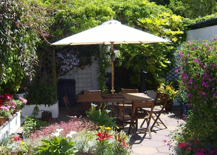 Riverside B&B