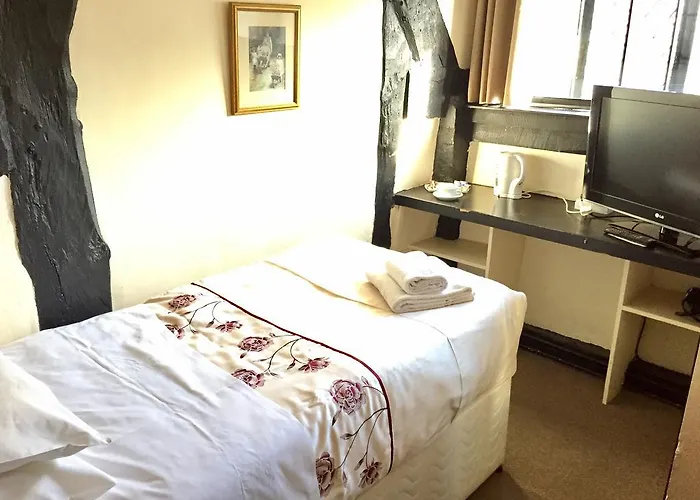 The Tudor House Hotel