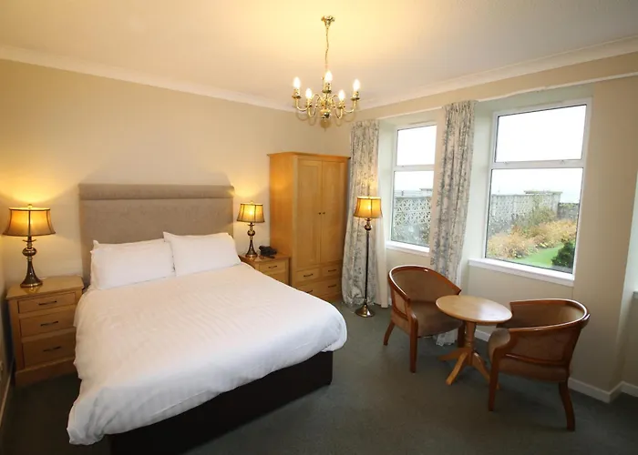 Parkstone Hotel