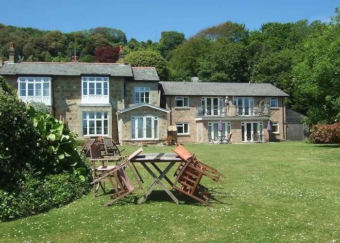 Sea-View Apts Ferry Savings Ventnor, United Kingdom