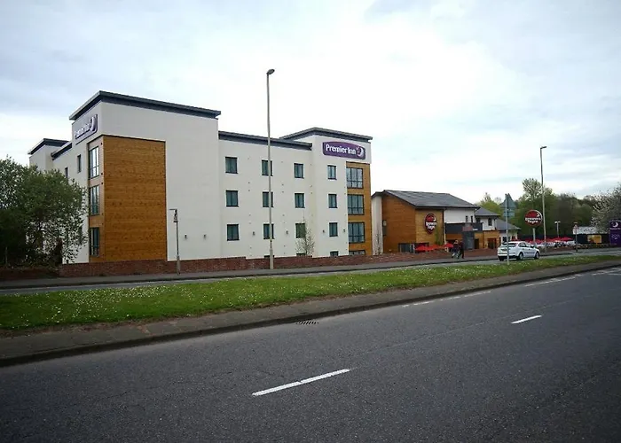 Premier Inn Stourbridge Town Centre
