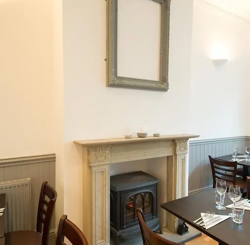 Hewitts And Restaurant