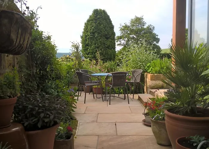 Thorpe Green House Vegetarian Bed & Breakfast