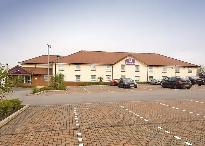 Premier Inn Oldham Central
