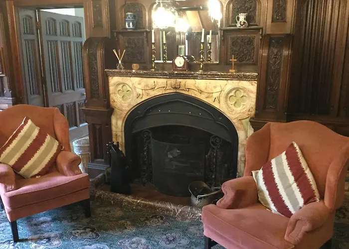 Dean Valley Manor