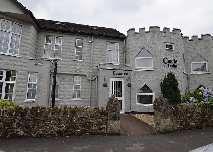 Castle Lodge