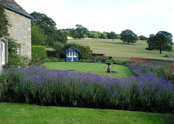 Heathy Lea Bed And Breakfast