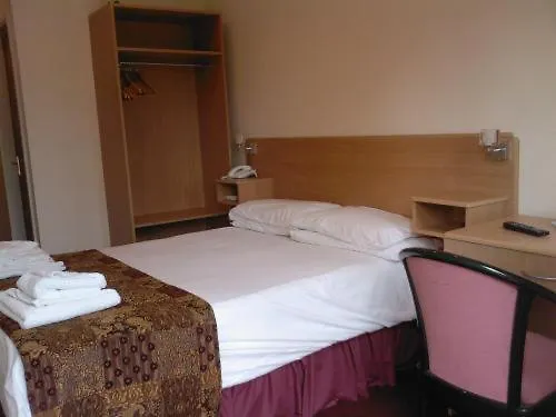 Heath Lodge Nr Nec