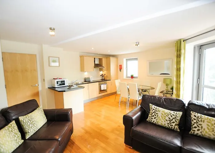 Hamilton Court Apartments From Your Stay Bristol, United Kingdom