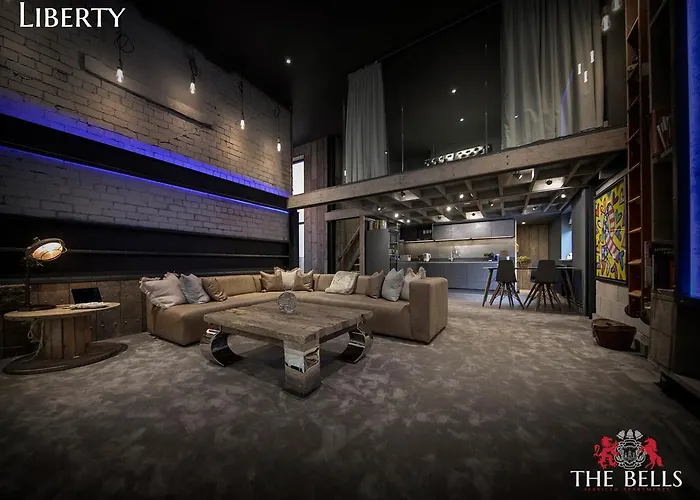 Bells - Luxury Serviced s