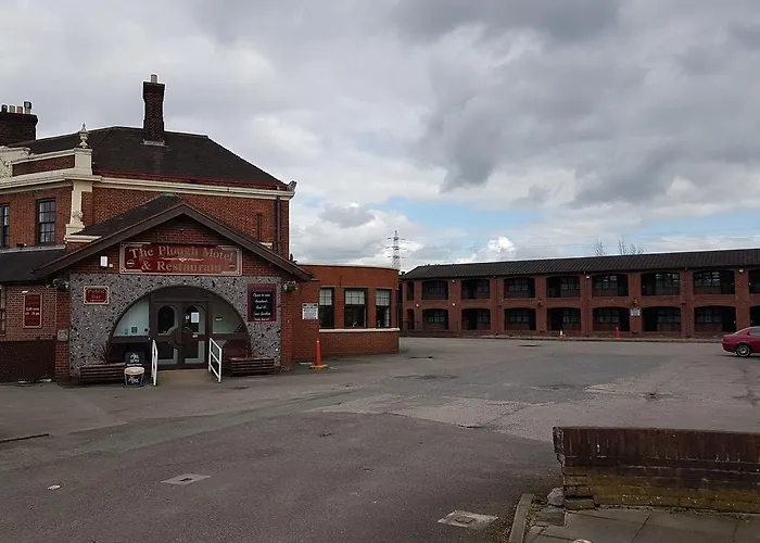 Plough Motel