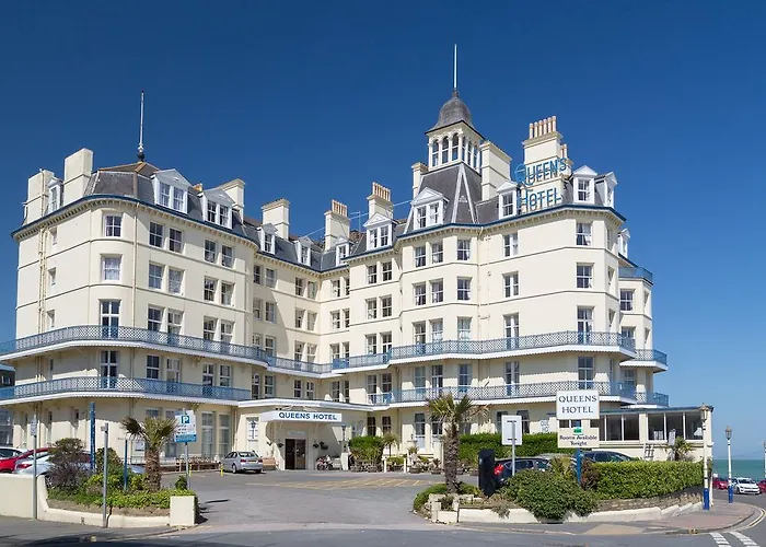 Queens Hotel