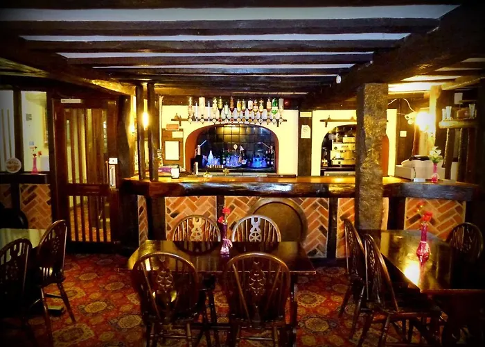 Riverside Hotel