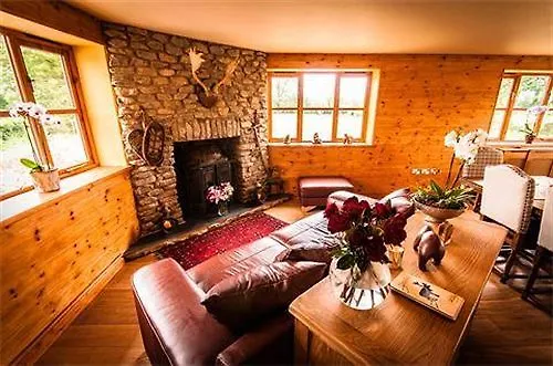 Big Bear Lodge Melverley, United Kingdom