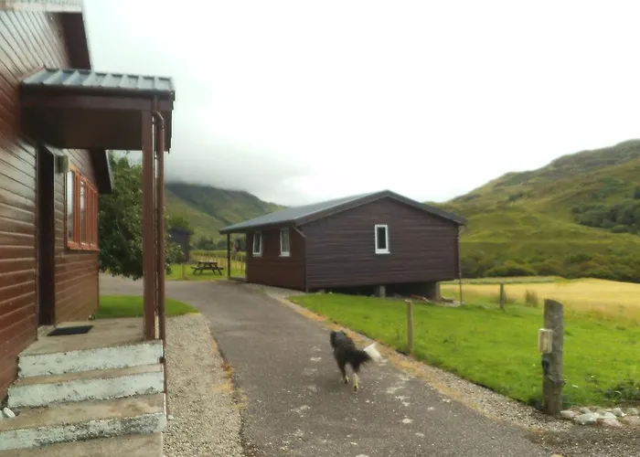 Lamont Chalet Self Catering Holiday Homes Creagmhor Glenelg Iv408La