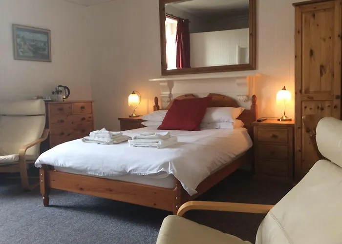 Cavell House Bed And Breakfast